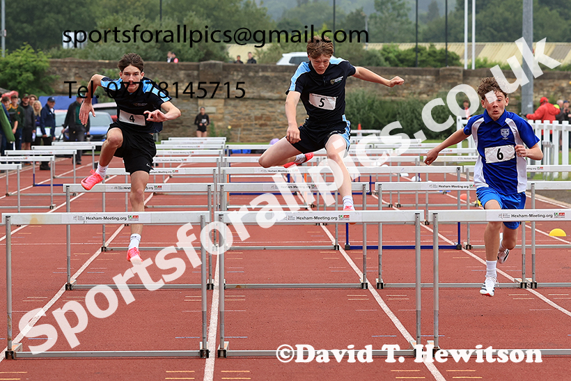 Boys hurdles, 2025 Northumberland Schools Track and Fields, Wentworth, Hexham. Photo: David T. Hewitson/Sports for All Pics